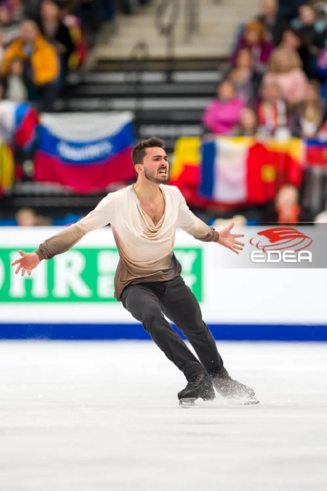 Ice Gallery Skates U.S.